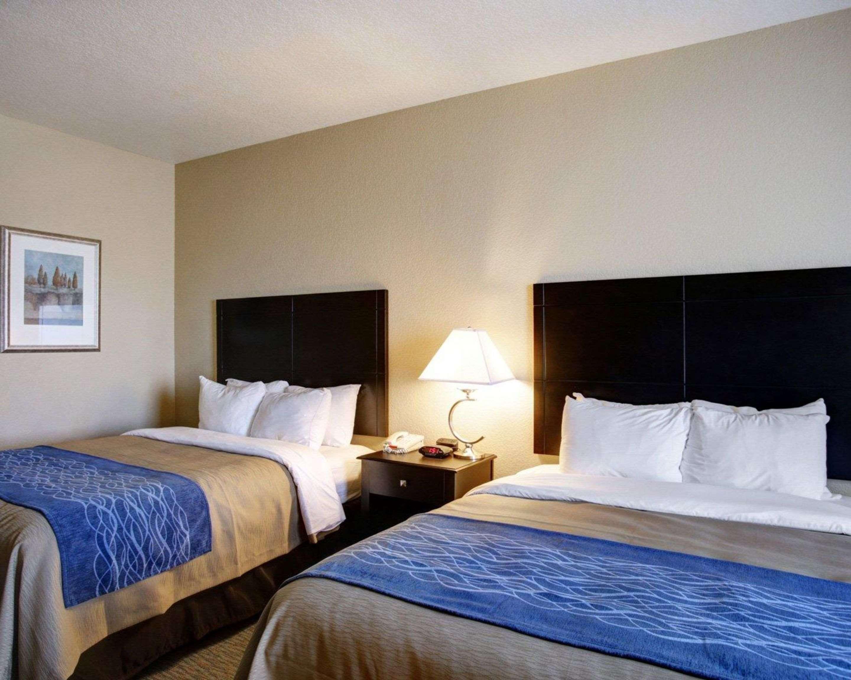 Spark By Hilton Selma Exterior photo