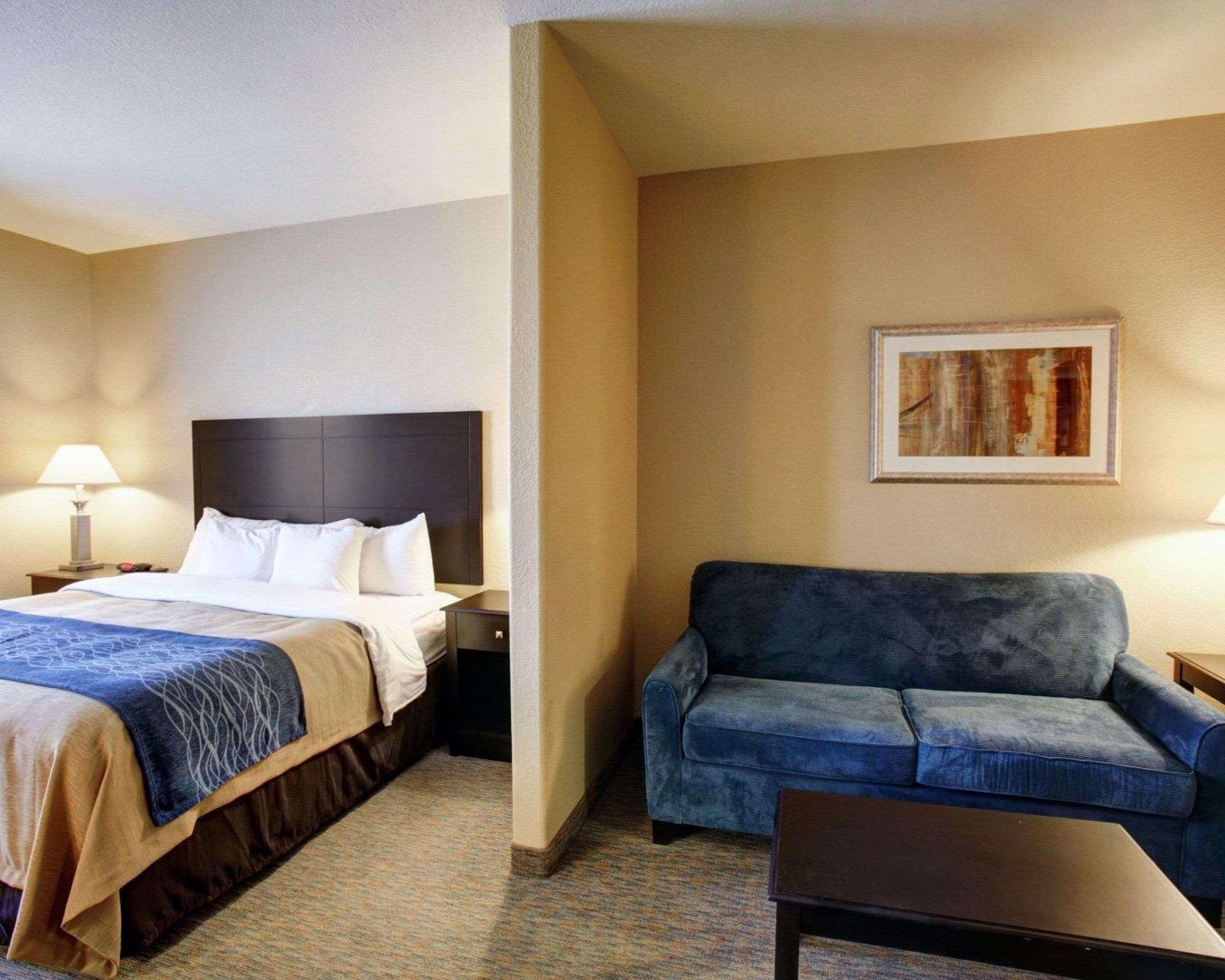 Spark By Hilton Selma Exterior photo