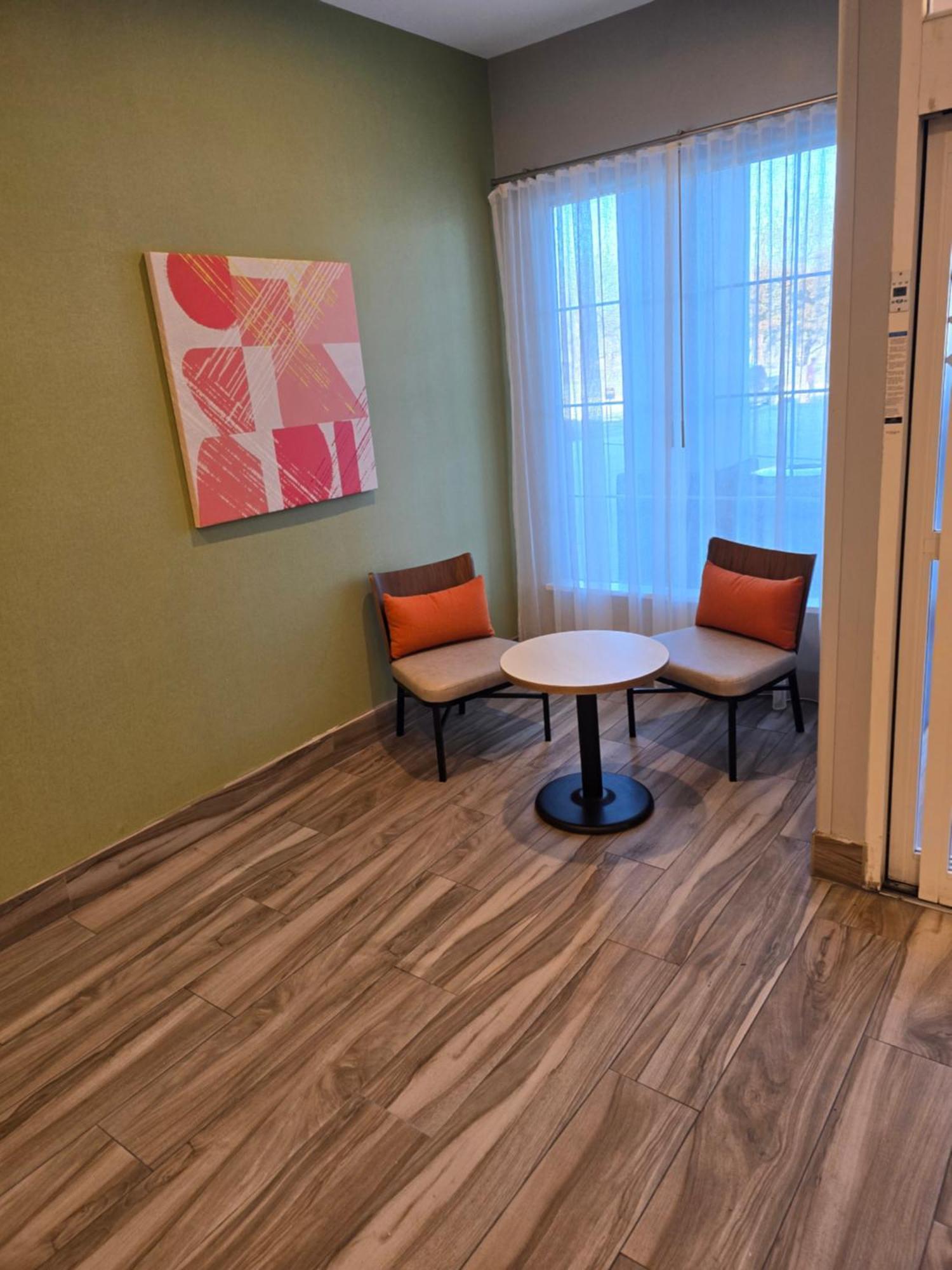 Spark By Hilton Selma Exterior photo
