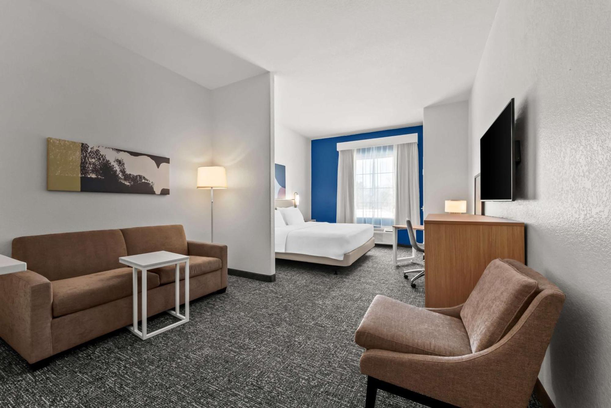 Spark By Hilton Selma Exterior photo